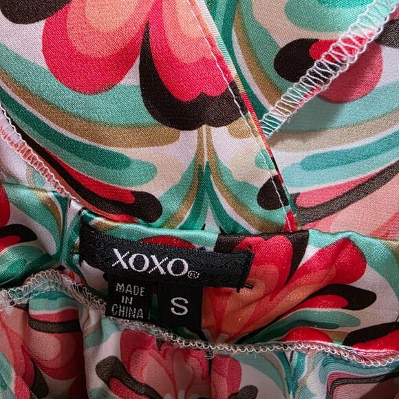 XOXO Floral Sleeveless Tank Blouse – Women’s Small Side Zip - Picture 5 of 11